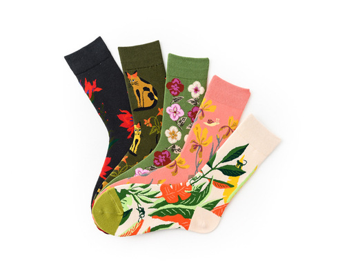 Literary retro stockings floral series creative patterns high-top cotton socks for men and women personalized trendy socks wholesale
