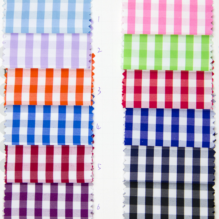 现货供应 6mm色织朝阳格 涤棉混纺男士休闲衬衫面料 工艺品用布