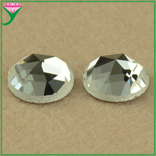 �F؛�A��������õ������y�װ�ɫ�RƬ����������ʯ�R���b��N�W�