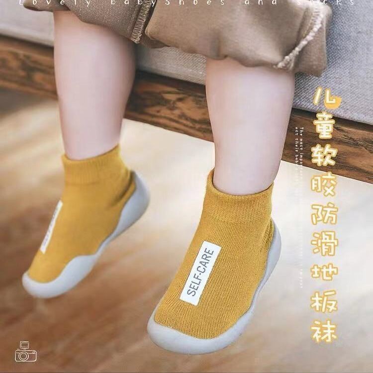 ins潮流字母儿童鞋袜可爱软底宝宝学步鞋婴儿防滑中筒地板袜