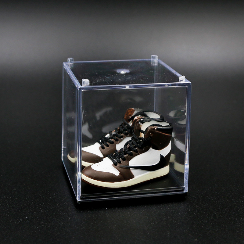 AJ zapatos de baloncesto zapatos de moda mini modelo tridimensional dedo del pie rojo y negro decoración del coche decoración de la torta modelo de zapato hecho a mano