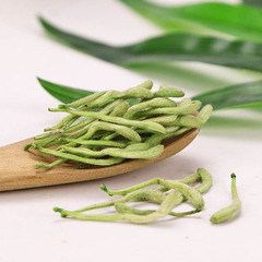 Factory Bulk Wholesale Honeysuckle from Henan Fengqiu Direct Supply Mountain Honeysuckle Tea Dried Honeysuckle Bulk Discount
