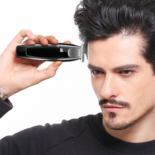VGR030 cross-border e-commerce oil-head hair clipper USB rechargeable hair clipper foreign trade shaved head hair clipper wholesale
