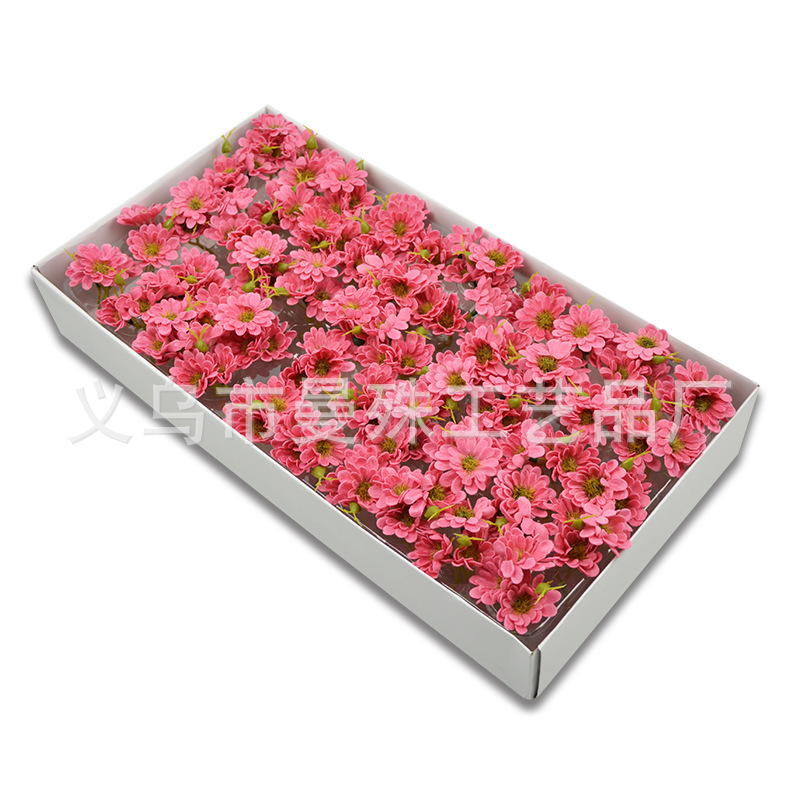 Día de San Valentín nuevo pequeño crisantemo salvaje jabón flor cabeza Zou Ju artificial jabón flor caja de regalo ramo decoración a juego al por mayor