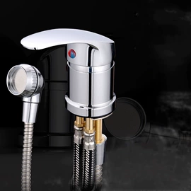 花洒套装;面盆龙头;卫浴挂件套件