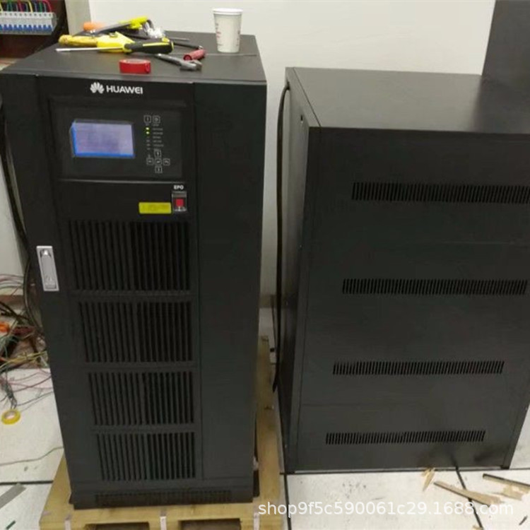 适用华为UPS电源UPS2000-G-15KRTL 15KVA/1200W机架外接192V电池