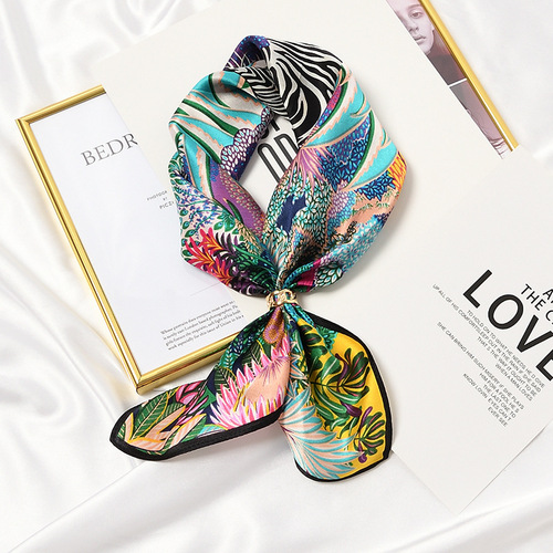 Thirty-year-old Jiang Shuying's same style elegant silk scarf for women, versatile professional decoration mulberry silk scarf