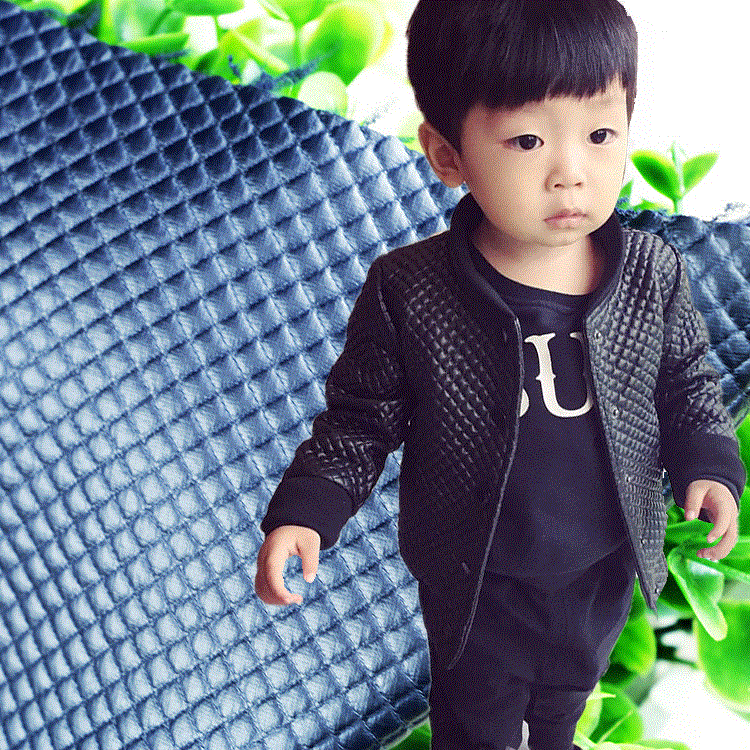 厂家直销全涤针织弹力染色贴膜面料 时尚外套用布针织面料批发