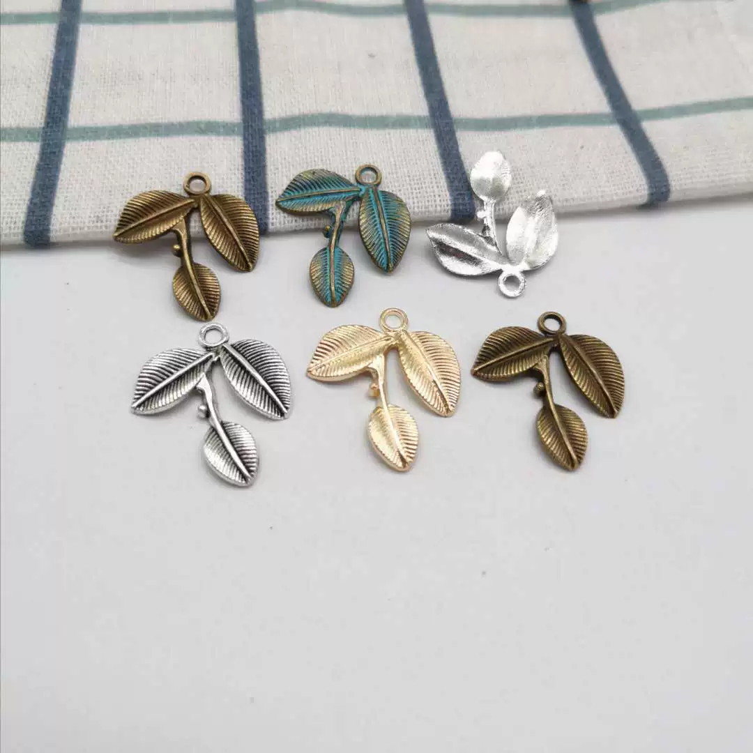 Оптовая продажа винтажный сплав ювелирные аксессуары листья подвеска листья кулон 27*23mm B-0921