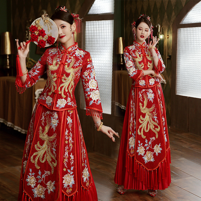 Chinese-style wedding dresses that make you look slimmer, 2024 new Xiuhe dresses for brides, wedding attire, toasting dresses, dragon and phoenix robes