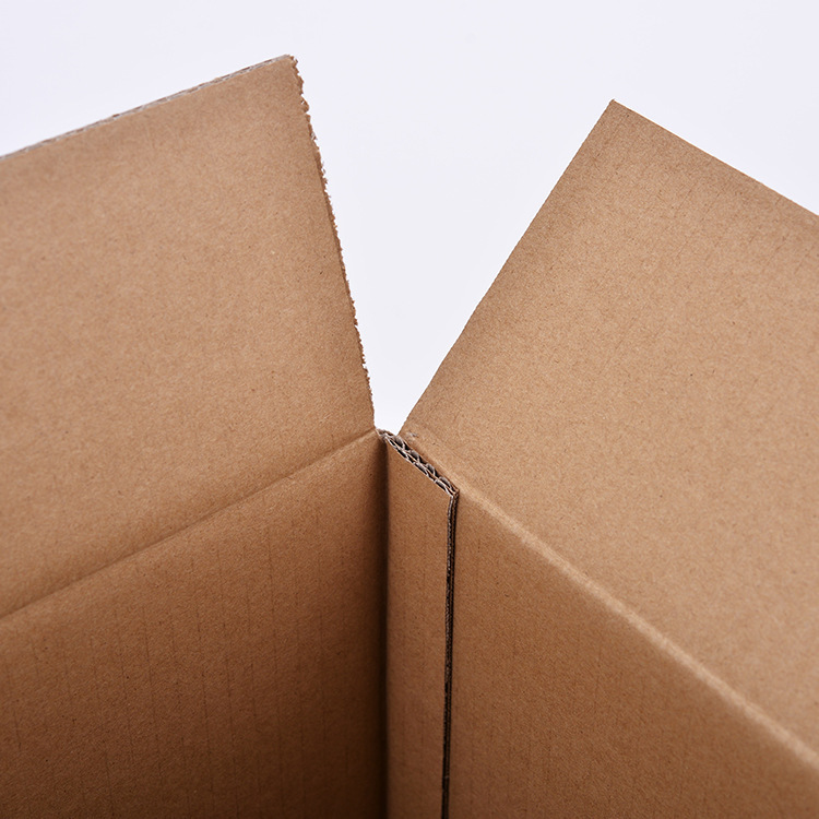 Spot No. 1-13 Embalaje Cartón postal Caja de embalaje exprés Caja cuadrada de medio alto Caja de papel Caja de mudanza al por mayor