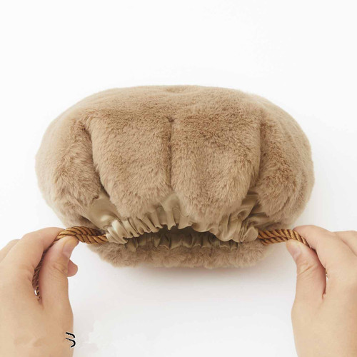 Japanese plush cat claw bag drawstring cosmetic bag portable drawstring storage bag creative student sundries velvet bag