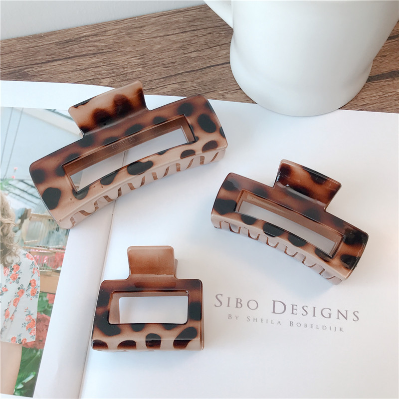 Pinza tiburón rectangular XL 2024, premium para mucho cabello