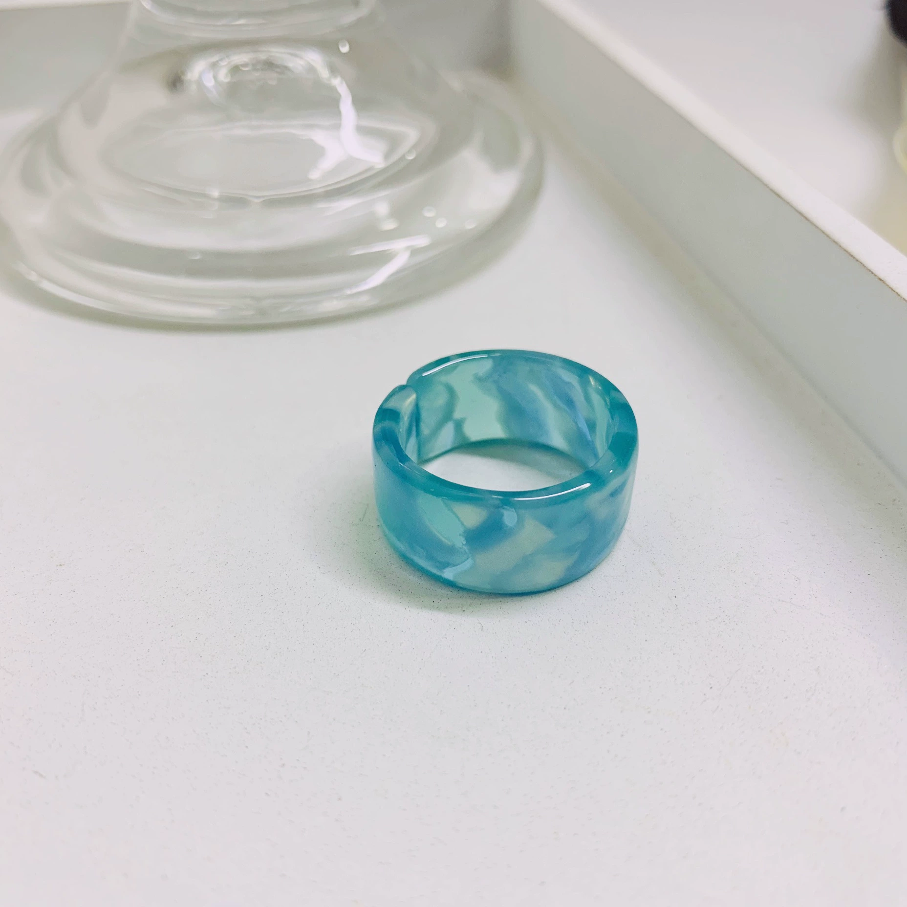 Кольцо (Korea ACC) Acrylic One-Size Chunky Ring для указательного пальца, цветной мраморный узор