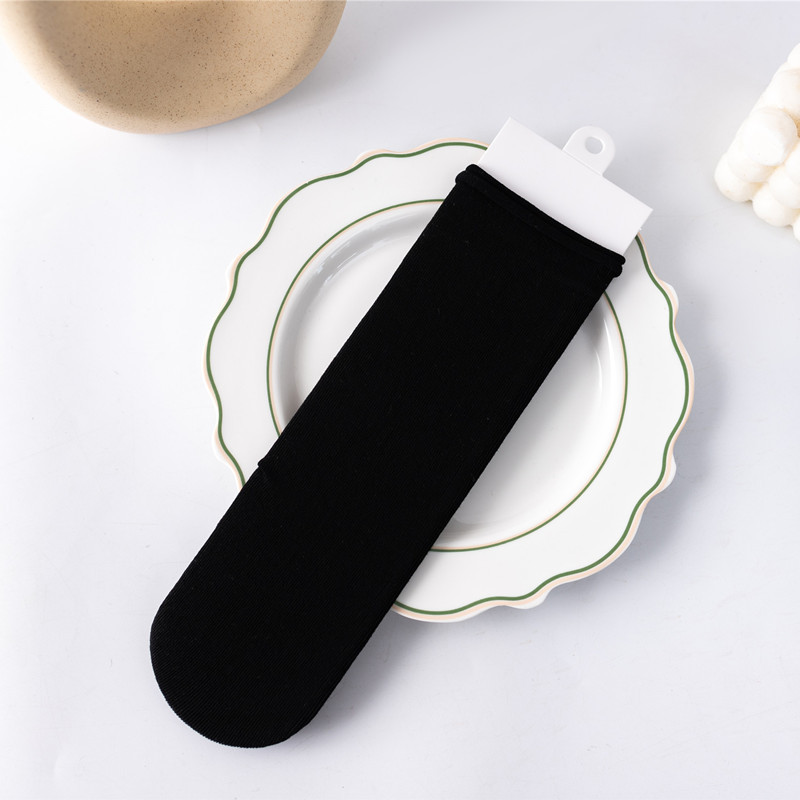 Calcetines de pila de mujer Calcetines de algodón liso de color sólido sin tacón calcetines de media pantorrilla en blanco y negro sin tacón boca suelta calcetines de confinamiento de mujeres embarazadas