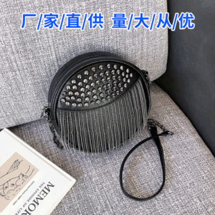 Black fashionable small bag, polyurethane trend one-shoulder bag