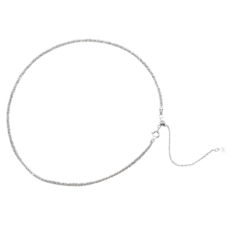 Small design necklace