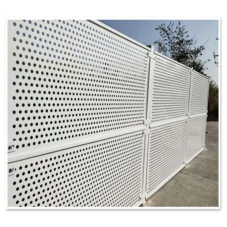 现货供应珠海工地圆孔镀锌防风围挡冲孔护栏户外围栏围挡施工