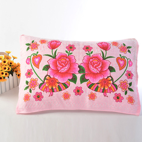Factory direct supply of cut velvet printed pillow covers, student school pillow covers, migrant workers wedding return gift pillow covers wholesale