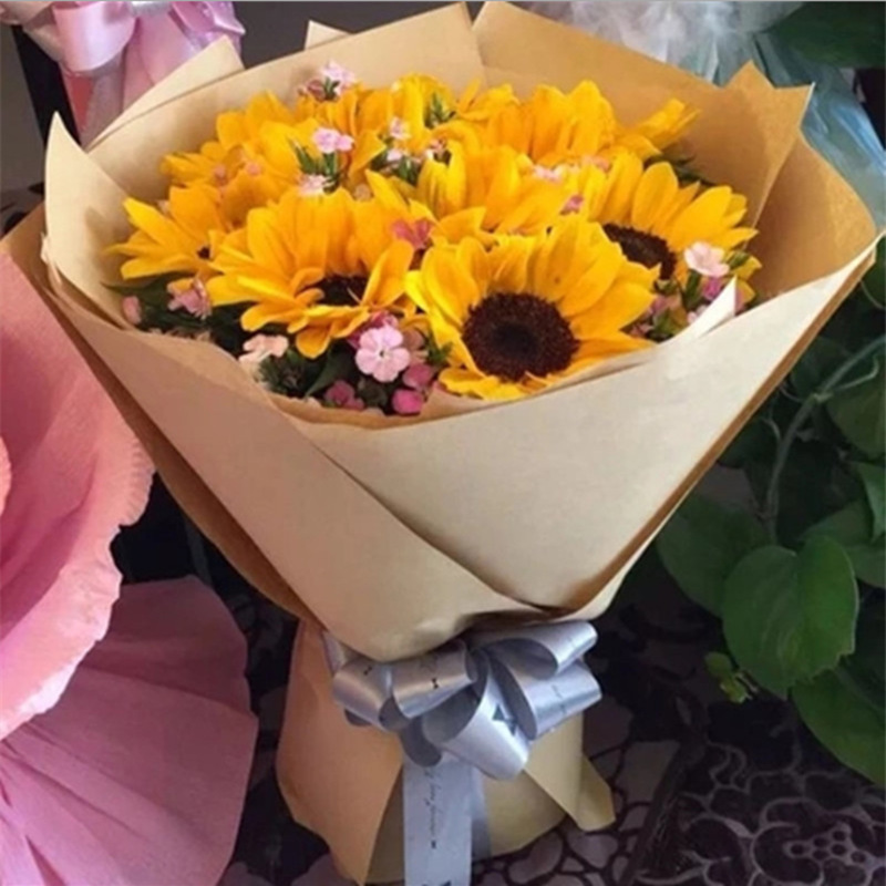 Caja de regalo de papel Kraft Lizgiran papel de embalaje de flores simple papel de embalaje de flores material de embalaje de flores materiales de tienda de flores