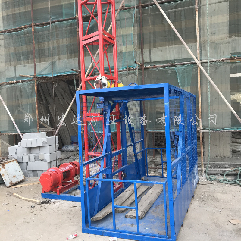 SS型1t提升物料升降机 建筑工地施工升降机 单吊笼升降平台