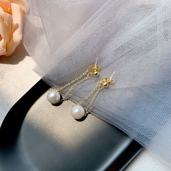 Fashionable universal retro elegant cute earrings pearl
