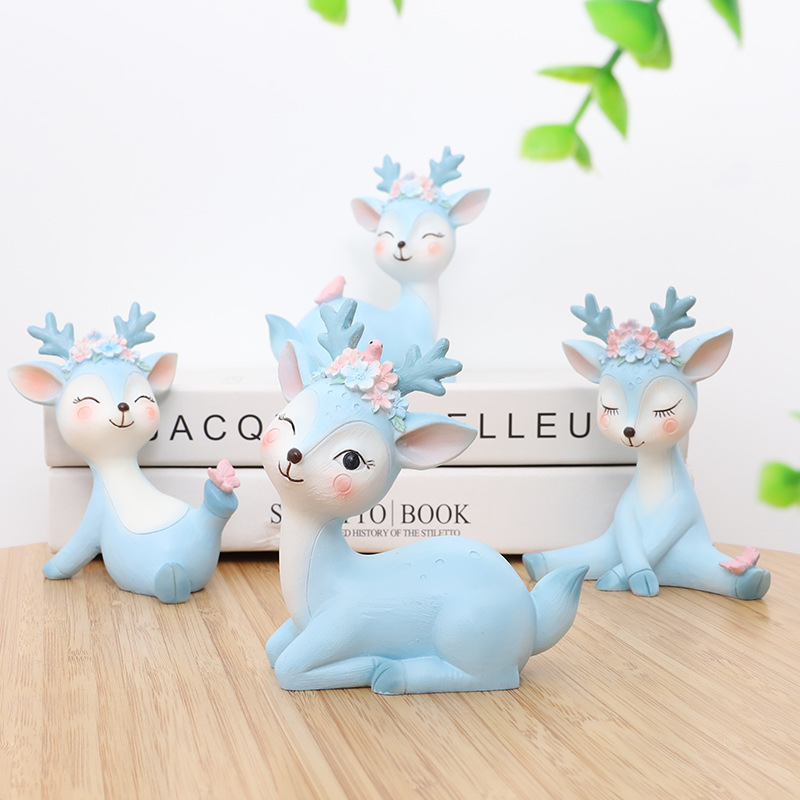 Lindo Sika ciervos coche central de control de resina decorativa decoración creativa de dibujos animados elegante pequeña flor ciervos decoración del hogar al por mayor