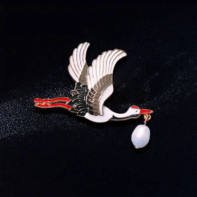 Fashion Natural Pearl Enamel Yaxa sancaqları - pearl-crane-side-fly