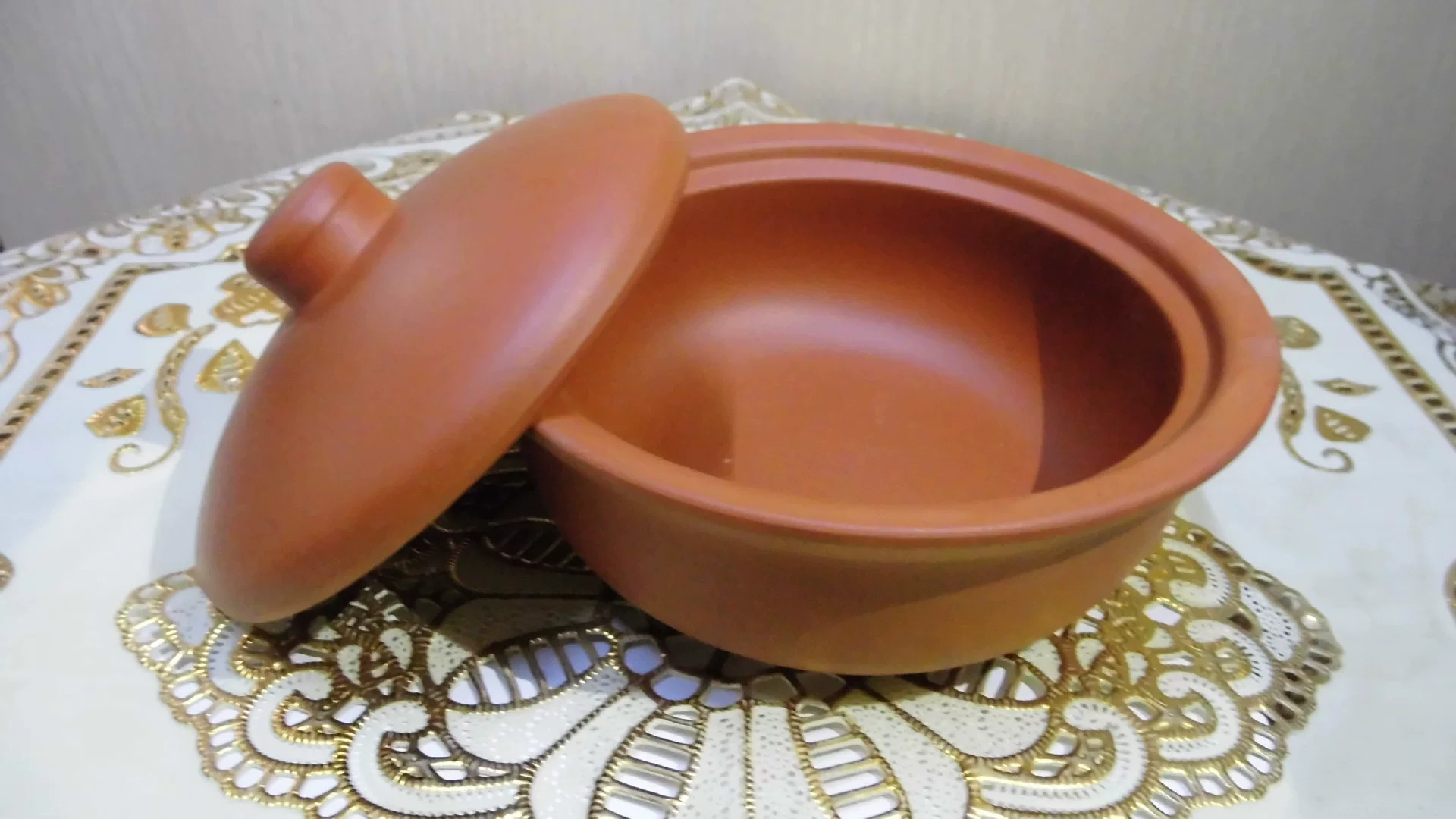 Красная porcelain здоровье-сохранение снежная моллюска и устрица 4-дюймовый 5-дюймов птичье гнездо варочный горшок ресторан гостиничный сервиз керамические оптом