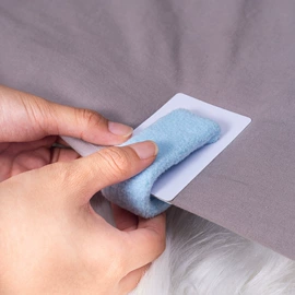 练字帖;塑料盒;衣夹裤夹