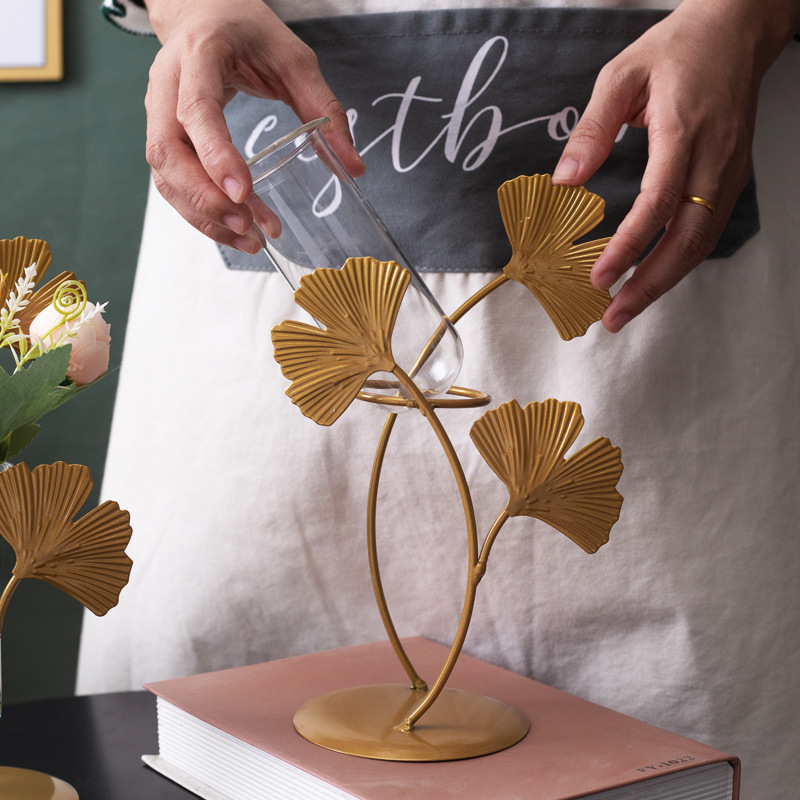 INS Luz de lujo hierro ginkgo hoja decoración hogar creativo florero de cristal arreglo floral suave decoración ornamento