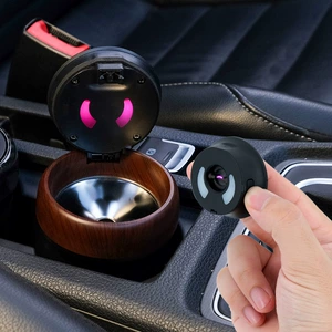 Car flash N17D car ashtray arc cigarette lighter with light with cover creative car car car supplies