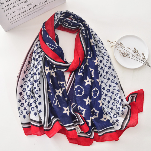 New Korean-style all-season cotton-linen scarf, fashionable and stylish, with a comfortable hand feel, travel and vacation shawl, sun protection silk scarf