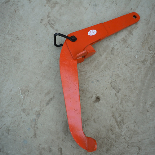 Oil barrel vertical lifting YQC type oil barrel clamp 0.6T clamp Forklift loading and unloading lifting oil barrel hook bucket clamp