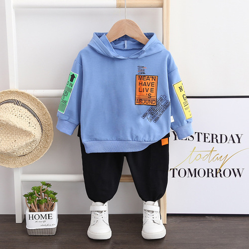 Boys spring and autumn new children's hoodies long-sleeved sweatshirts for small and medium-sized children's sports and leisure loose children's clothing two-piece set wholesale