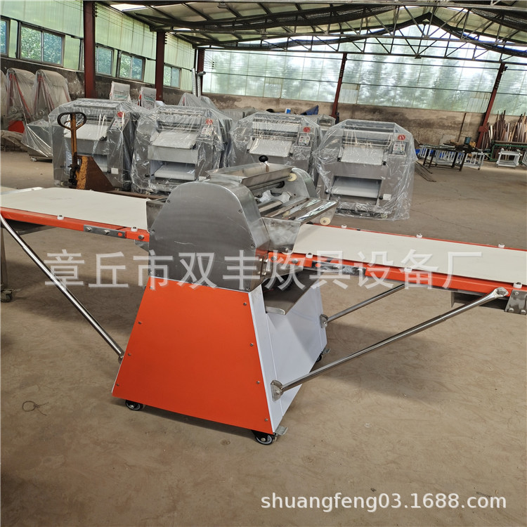 老婆饼酥皮机  月饼酥皮机价格 不锈钢起酥机 500起酥机厂家