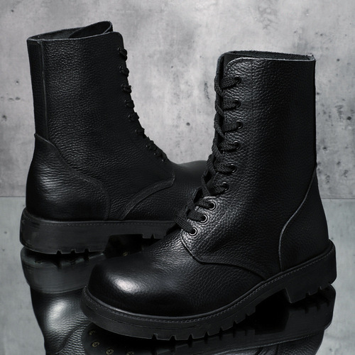 Top-grain leather outdoor boots for men, tactical boots with rubber non-slip soles, special forces combat boots for military enthusiasts, genuine leather Martin boots