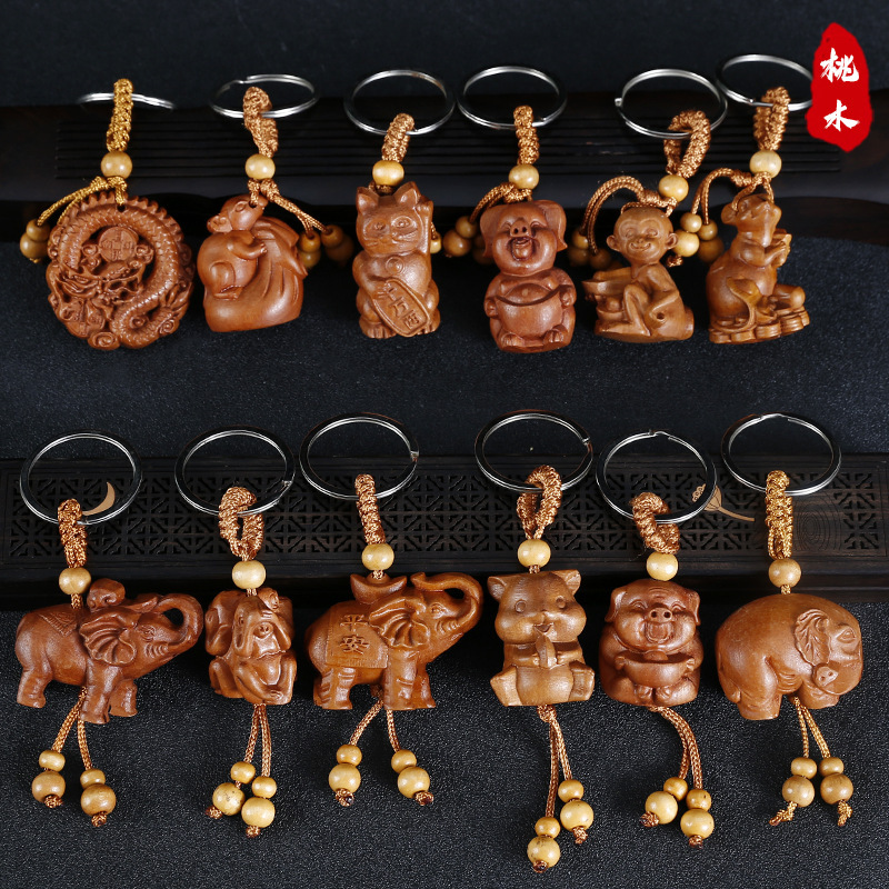 Attractions gift mahogany key chain pendant wooden pendant cartoon animal fat elephant bag ornaments wholesale