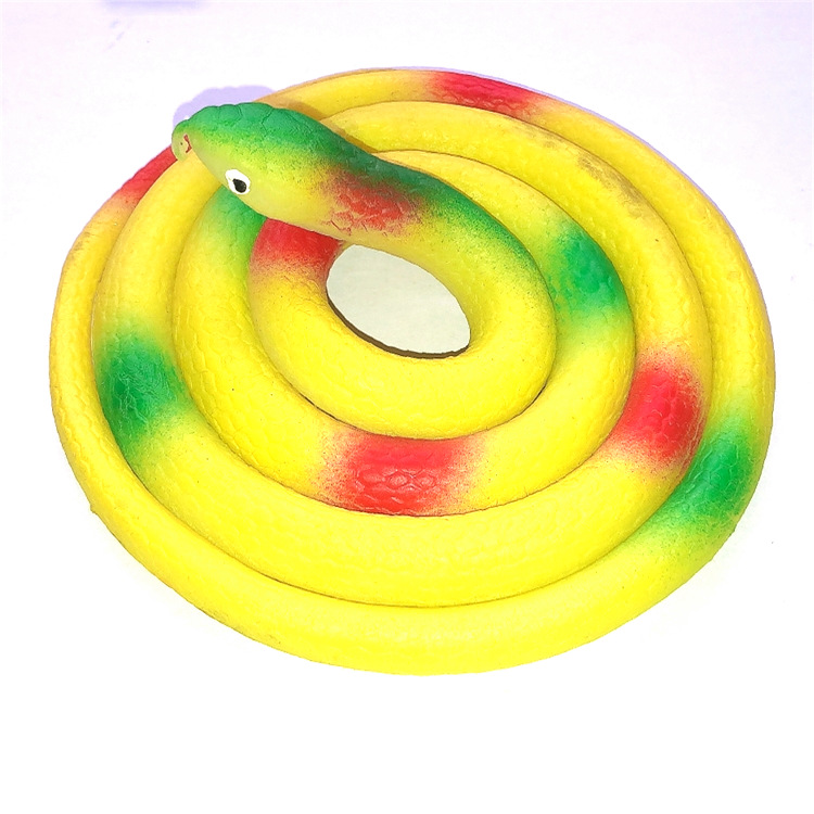 Simulación de juguete serpiente 80cm goma suave falsa serpiente truco scary cobra equipo props Tian serpiente ventas directas de la fábrica