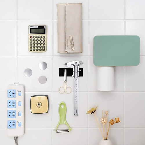Japanese-style adhesive magnetic stickers household sliding door tissue box refrigerator magnet blackboard teaching aids magnetic stickers 2 pieces into