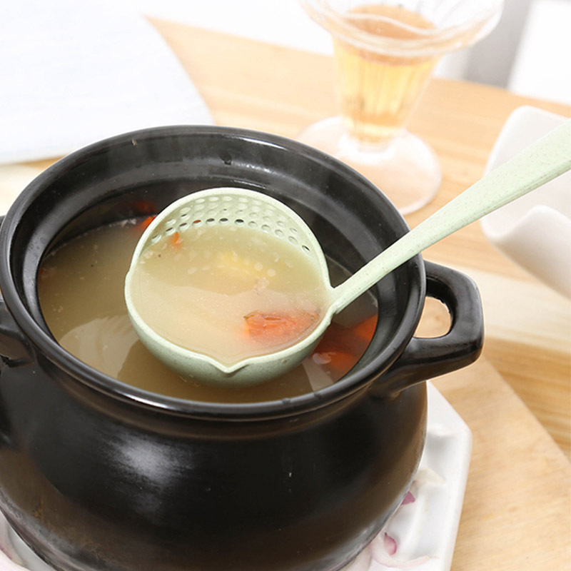 Cuchara de paja de trigo mango largo de plástico cuchara grande cuchara de sopa colador dos en uno vajilla olla caliente cuchara fabricante