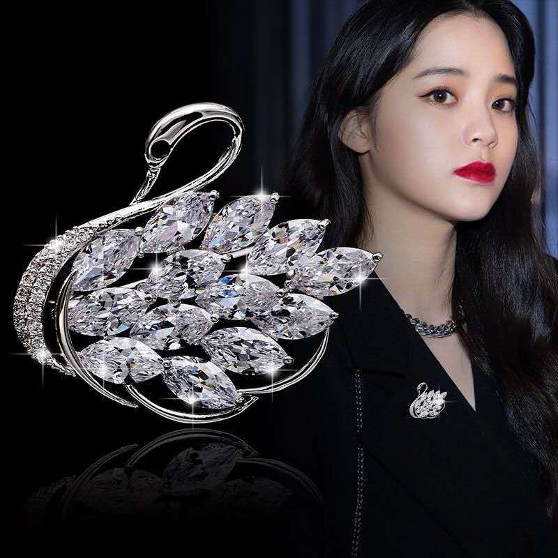 Corea del Sur elegante micro incrustaciones ZIRCON Cisne broche de las mujeres simple traje ramillete moda cardigan pin Otoño e Invierno Accesorios
