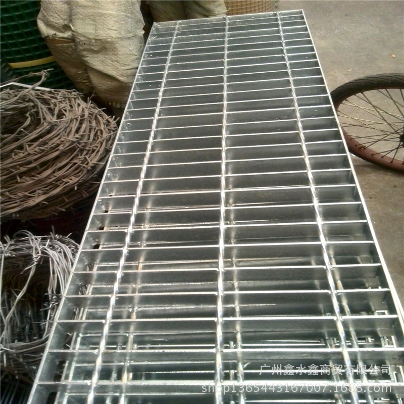 厂家生产集水坑格栅  钢格板（带齿) 水沟镀锌钢格栅 盖板