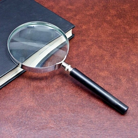 望远镜;放大镜;光学机具