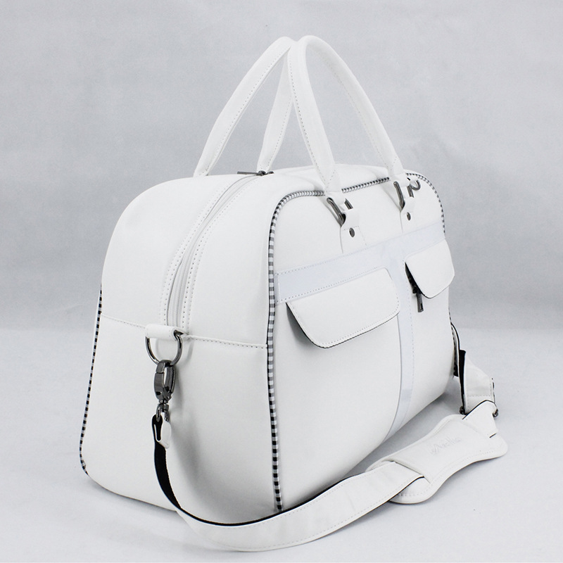 Bolsa de ropa de golf al por mayor de fábrica bolsa de ropa impermeable neutral bolsa de golf de gran capacidad Venta caliente transfronteriza