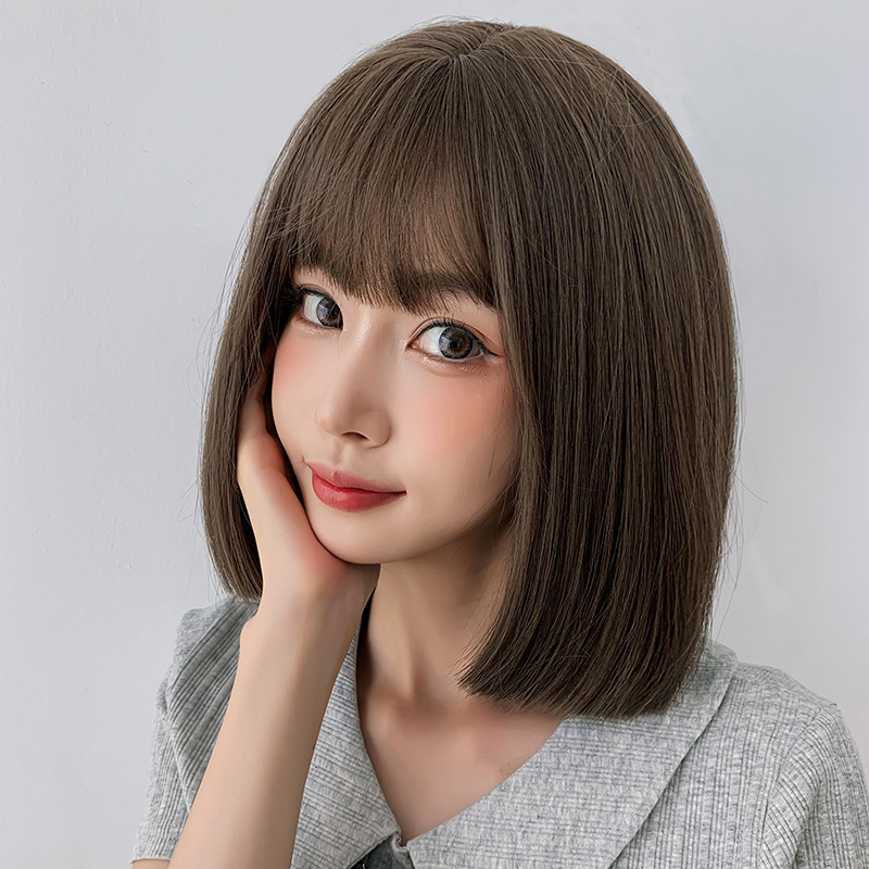 かつらの女性のショートヘアの韓国式boboの頭のかわいい漫画の前髪の丸い顔の少女の鎖骨の髪の全頭カバーの波の頭|undefined