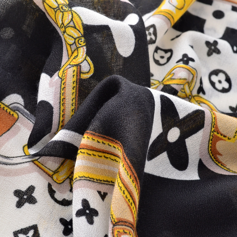 Otoño e invierno nueva cadena de moda europea y americana algodón y lino bufanda caliente Toalla de playa de las mujeres larga primavera y otoño delgada bufanda de estilo occidental