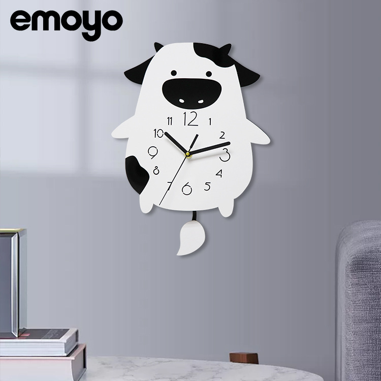 Vaca de dibujos animados de los niños creativo swing reloj de pared dormitorio lindo reloj mudo acrílico decorativo reloj de pared