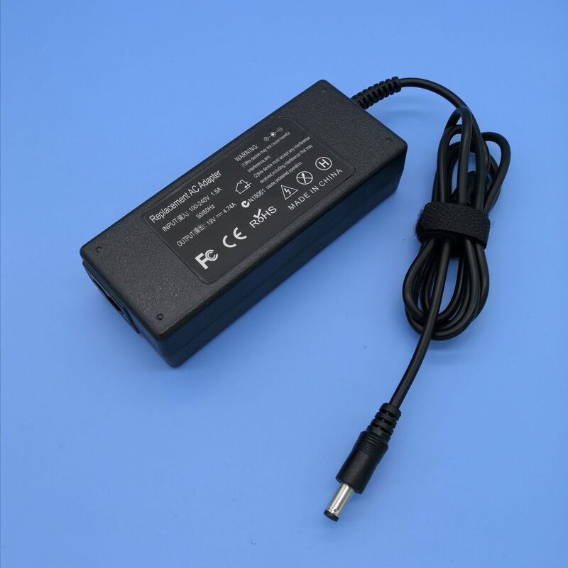 Applicable to ASUS ASUS Notebook power adapter 19V4.74A90W interface 5.5 * 2.5mm