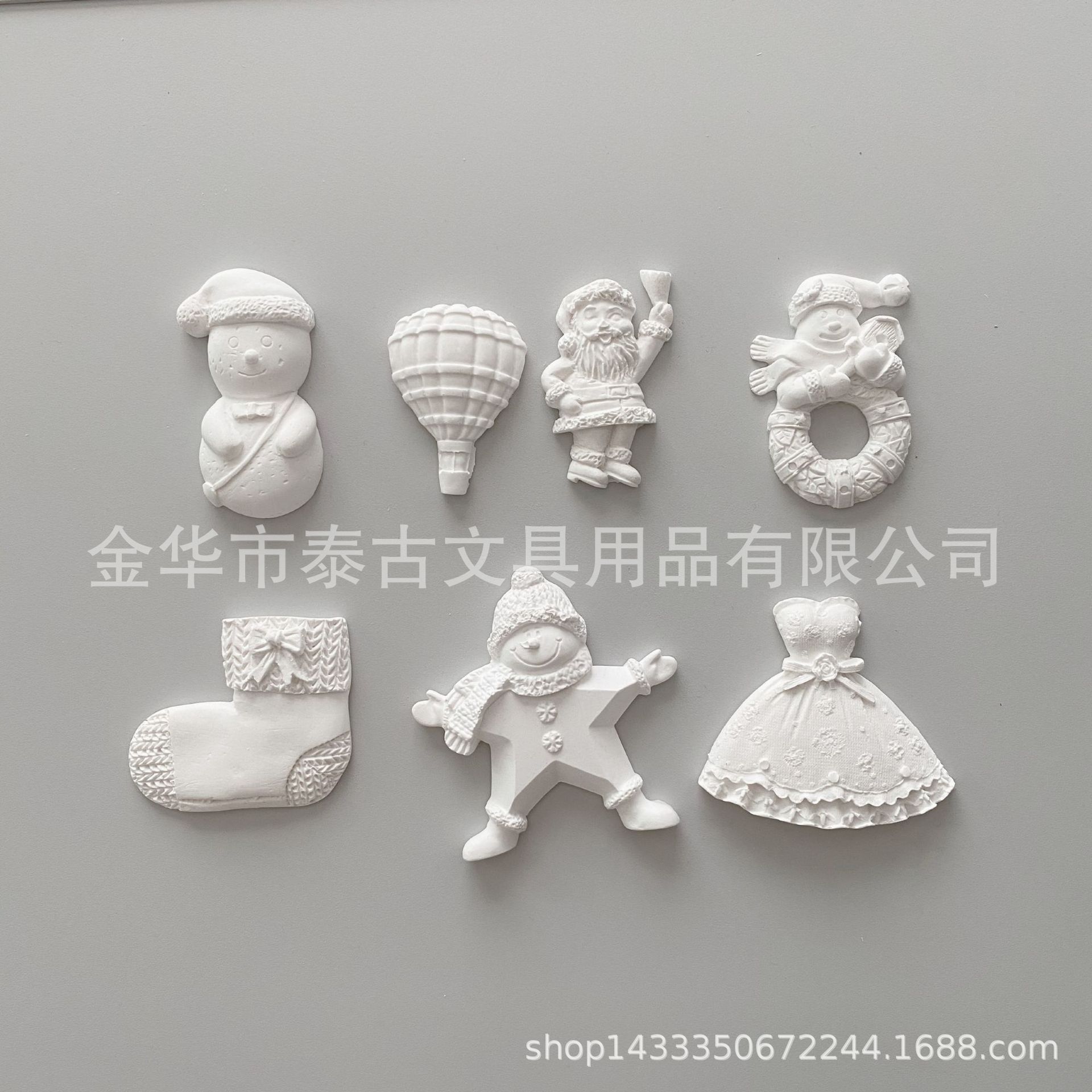 手绘涂鸦石膏娃娃圣诞节DIY颜料套装 手工涂鸦填色白坯石膏定做款